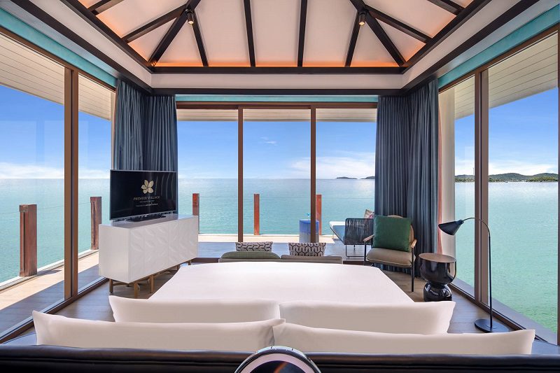 Phòng ngủ nghỉ ngơi có view nhìn ra biển 3 mặt tiền